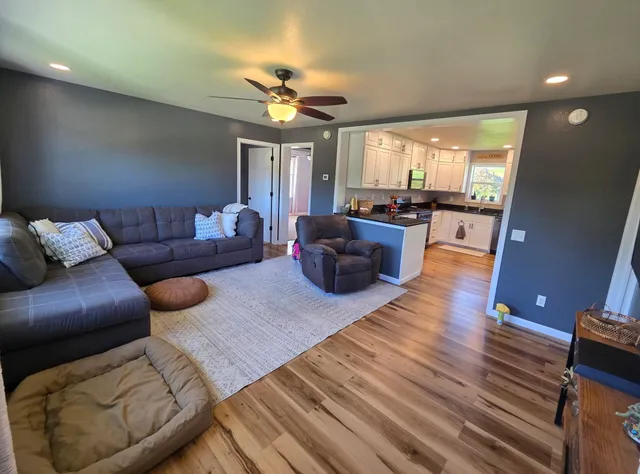 $399,900 | 61988 Wildwood Drive, Prairie du Chien, WI 53821