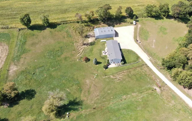 $399,900 | 61988 Wildwood Drive, Prairie du Chien, WI 53821