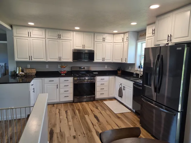 $399,900 | 61988 Wildwood Drive, Prairie du Chien, WI 53821