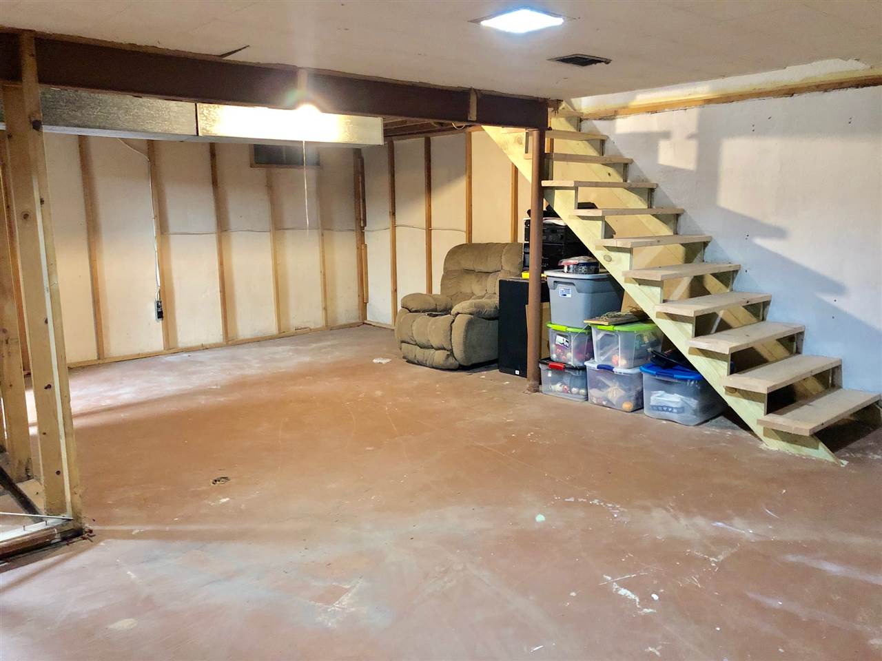 3477 Farrand Road Clio, MI 48420 - Photo 9 of 10 31381688-8.JPG