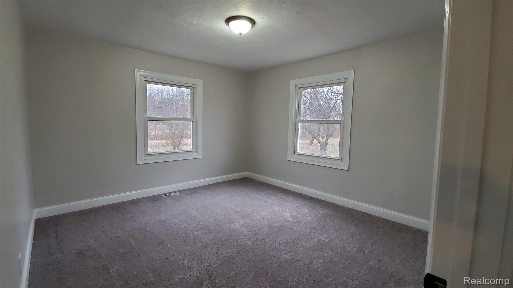 311 East Castle Road Fostoria, MI 48435 - Photo 9 of 22 20200205_163132.jpg
