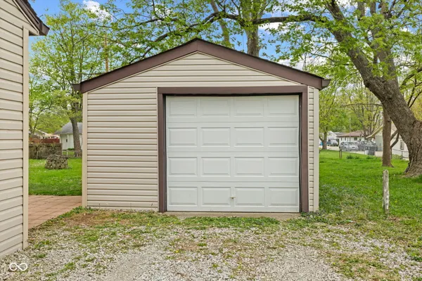 $209,900 | 339 Parkway Street, Whiteland, IN 46184