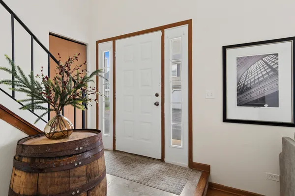 $294,900 | 513 East Avenue, Unit 513, Streamwood, IL 60107