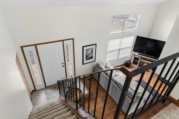 $294,900 | 513 East Avenue, Unit 513, Streamwood, IL 60107