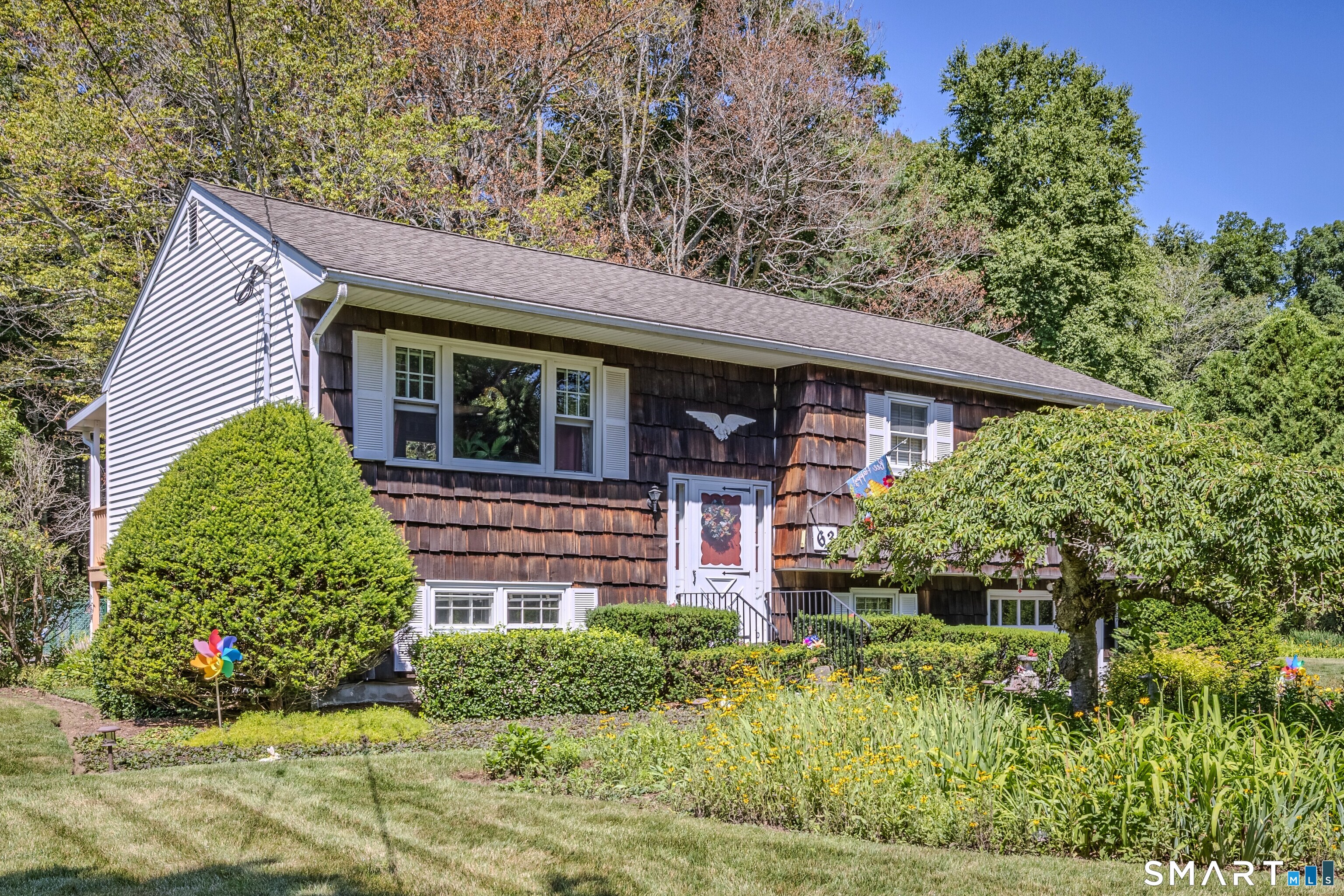 63 Beacon Road Windham, CT 06280 - Photo 3 of 40 Gallery Image 3