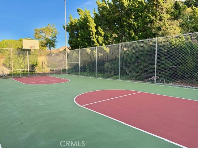 28124 Ridgethorne Court Rancho Palos Verdes, CA 90275 - Photo 44 of 52 Mira Verdes Basketball Court