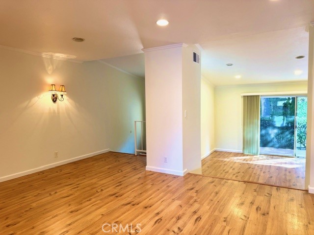 28124 Ridgethorne Court Rancho Palos Verdes, CA 90275 - Photo 8 of 52 Welcome to this cozy and attractive home!