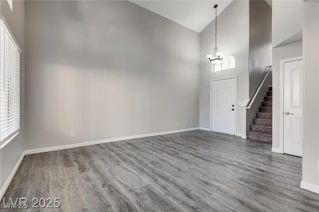 $2,400 | 7816 Calico Flower Avenue, Las Vegas, NV 89128