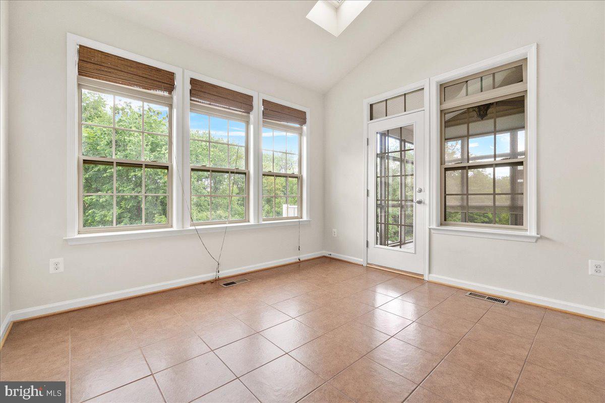 2409 Mill Race Road Frederick, MD 21701 - Photo 13 of 70