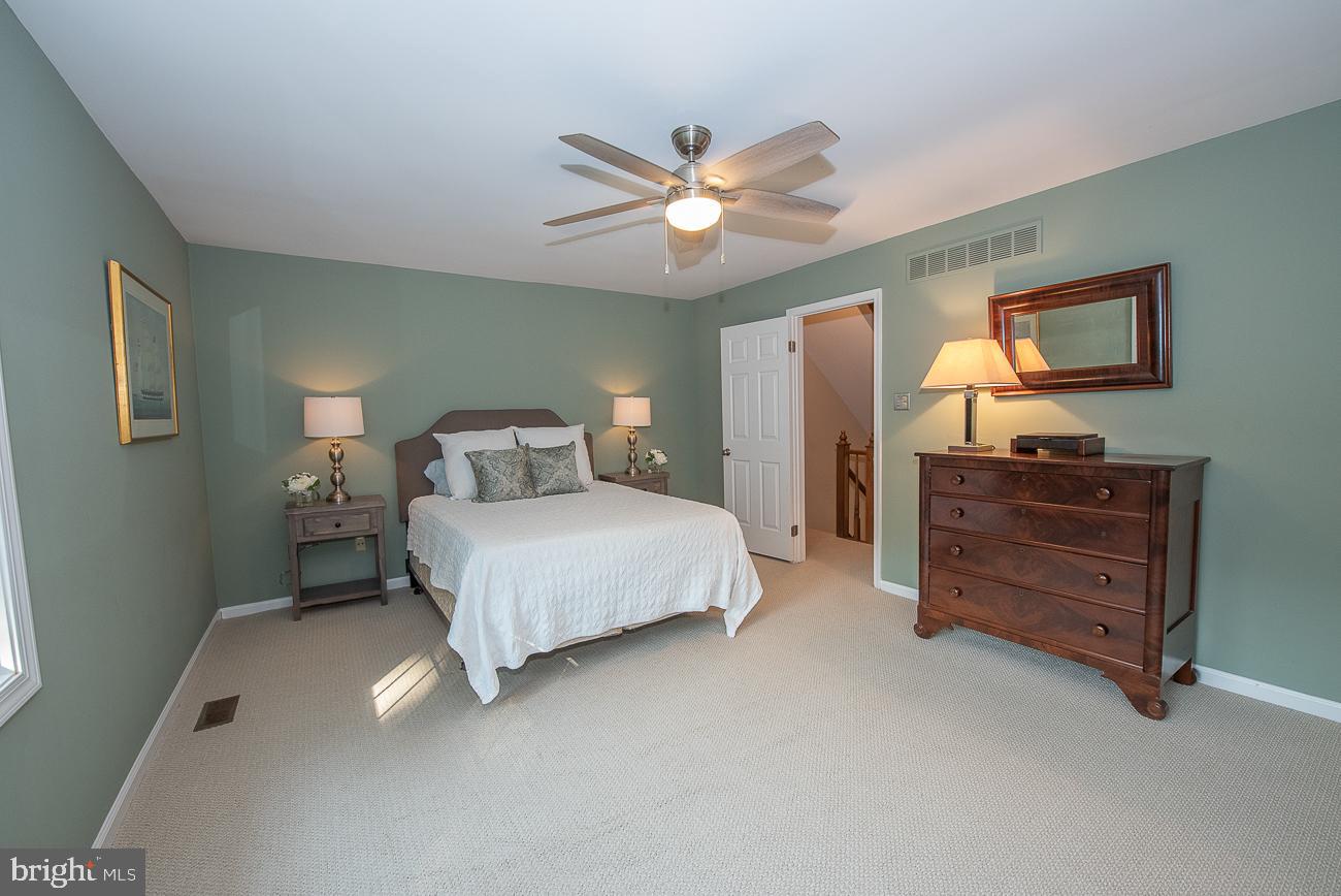 204 Brighton Road Devon, PA 19333 - Photo 18 of 29 Huge primary bedroom