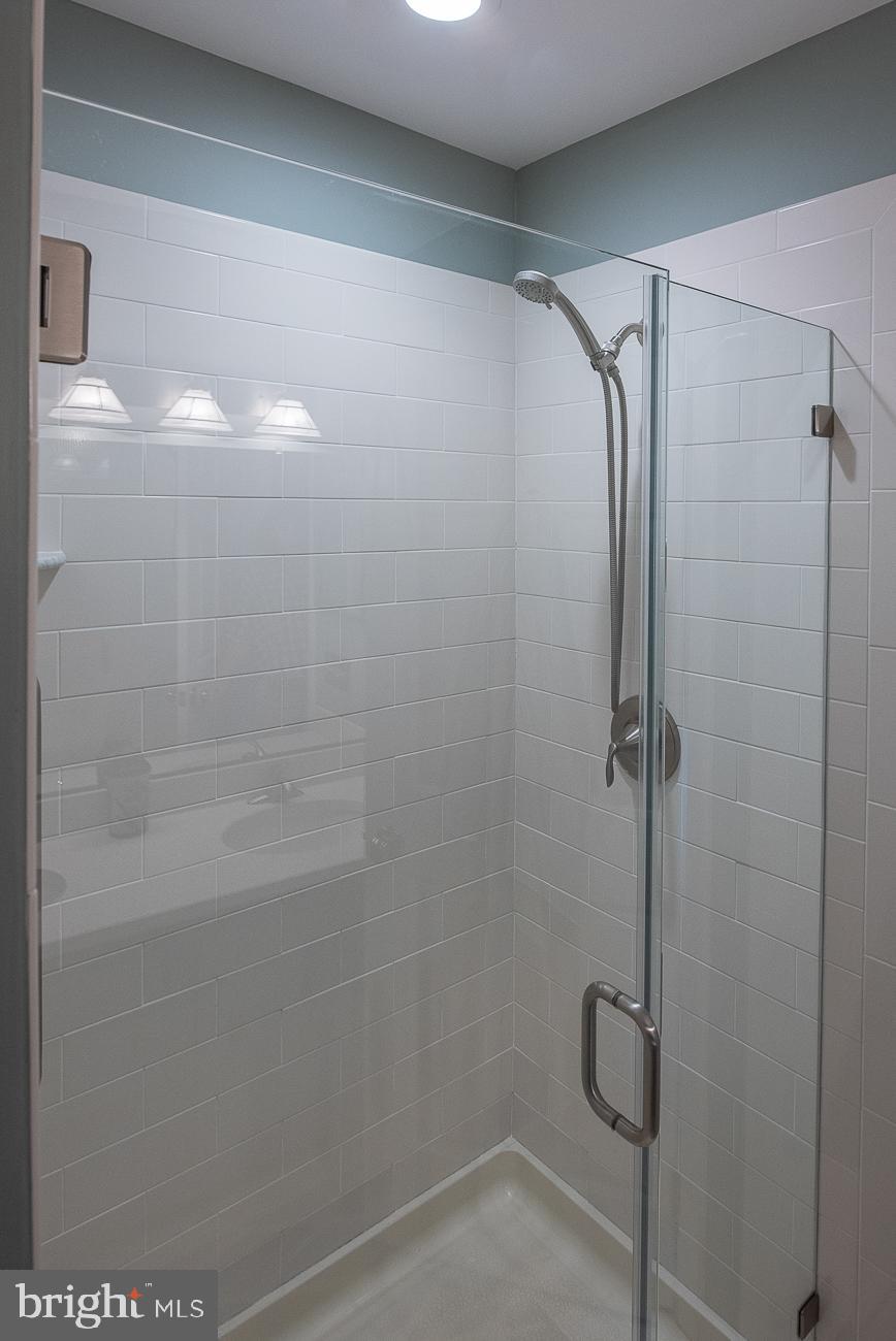 204 Brighton Road Devon, PA 19333 - Photo 21 of 29 Spacious newer shower