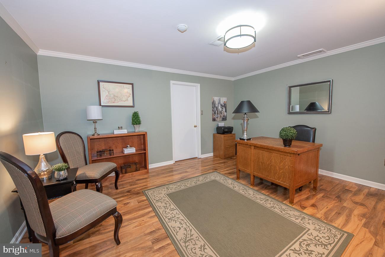 204 Brighton Road Devon, PA 19333 - Photo 4 of 29 Home office