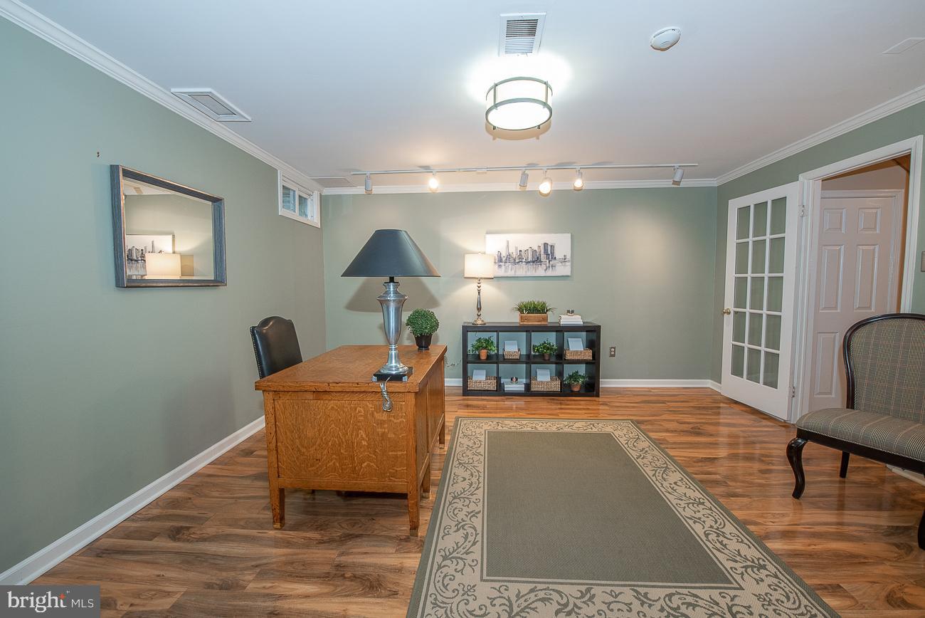 204 Brighton Road Devon, PA 19333 - Photo 5 of 29 Lots of room to work from home