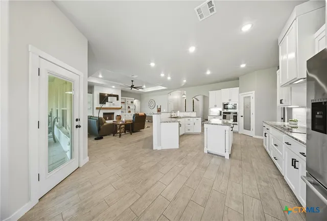 $557,500 | 100 Metheglin Drive, Temple, TX 76502