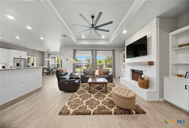 $557,500 | 100 Metheglin Drive, Temple, TX 76502