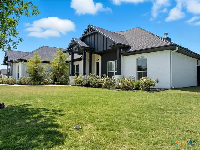 $557,500 | 100 Metheglin Drive, Temple, TX 76502