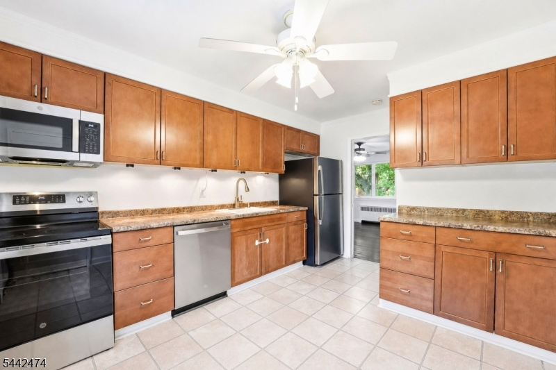 89A Troy Drive Springfield, NJ 07081 - Photo 6 of 21