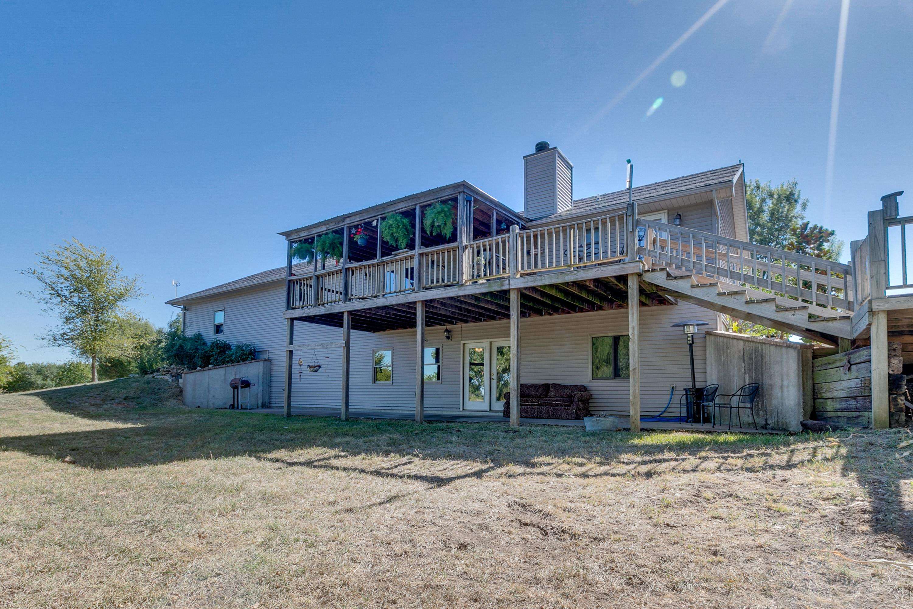 1555 Southwest Butler Road Benton, KS 67017 - Photo 33 of 36