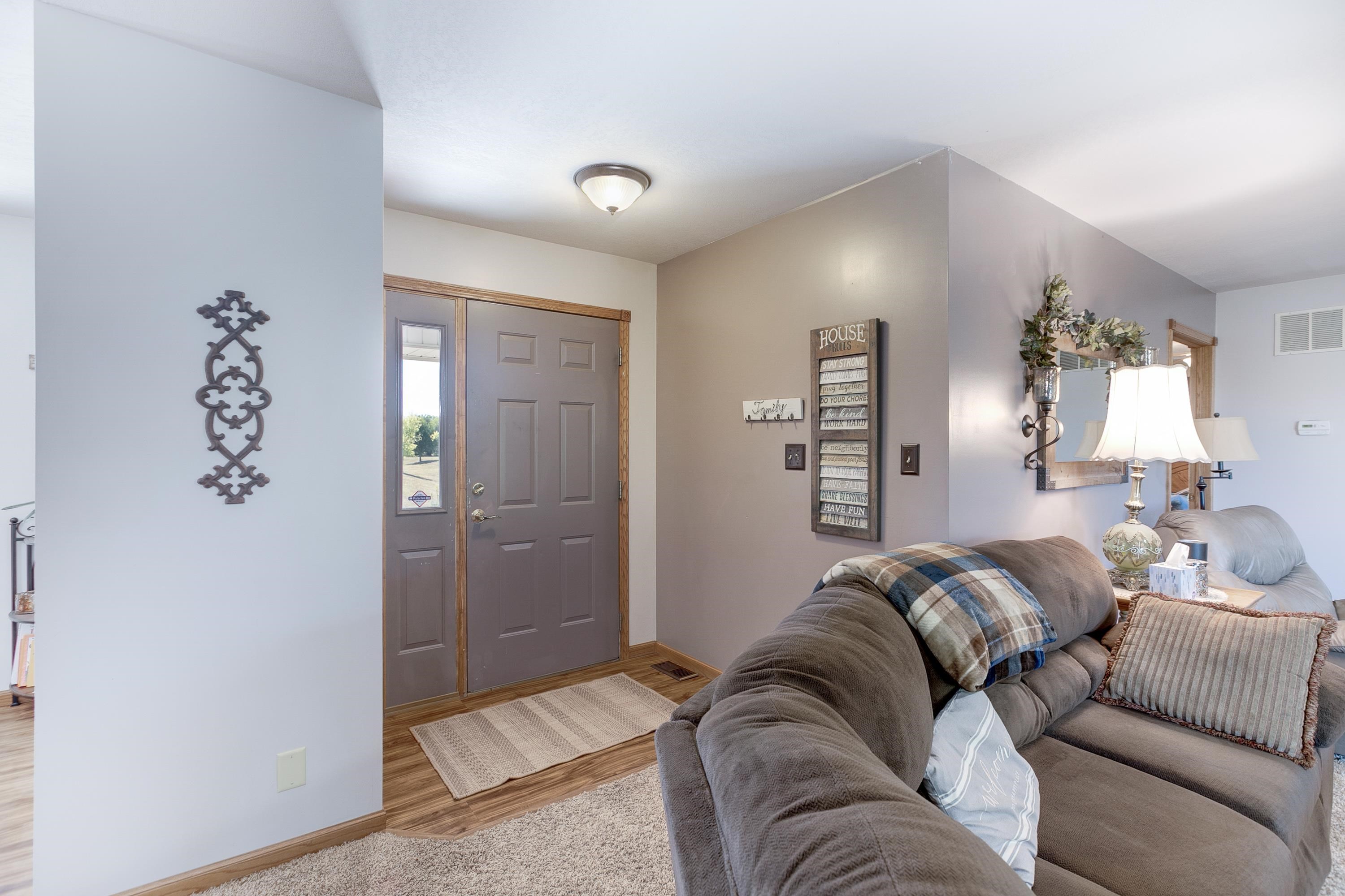 1555 Southwest Butler Road Benton, KS 67017 - Photo 4 of 36