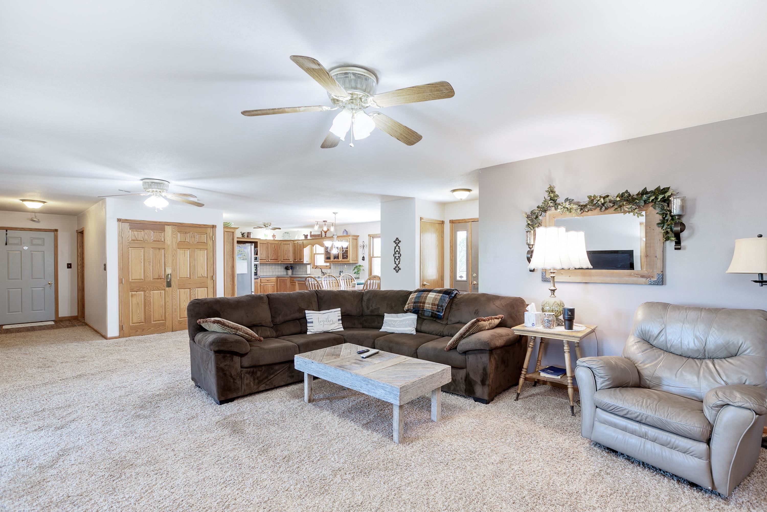 1555 Southwest Butler Road Benton, KS 67017 - Photo 7 of 36