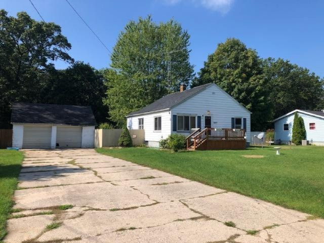 1287 Carr Road Muskegon, MI 49442 - Photo 1 of 14 IMG_1244