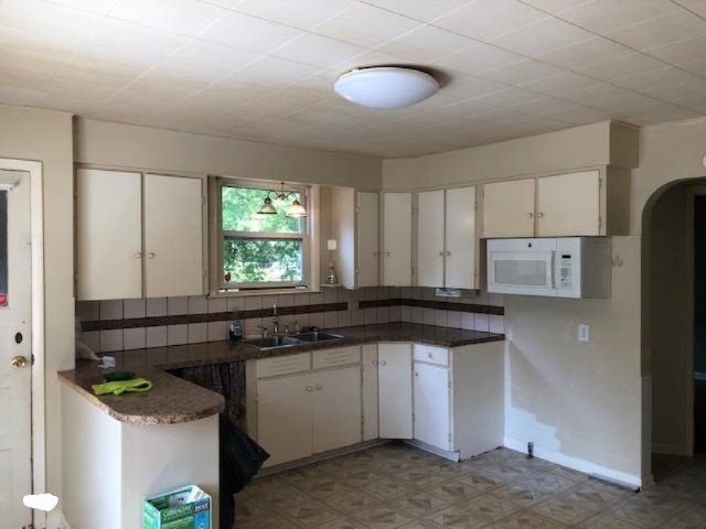 1287 Carr Road Muskegon, MI 49442 - Photo 2 of 14 IMG_1233