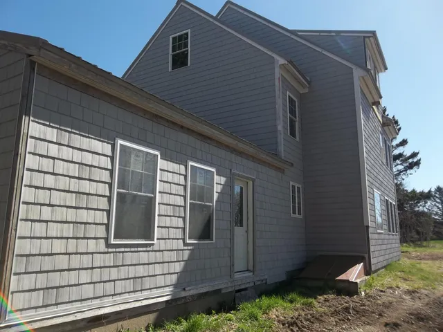 $199,900 | 5 Burns Place, Eastport, ME 04631