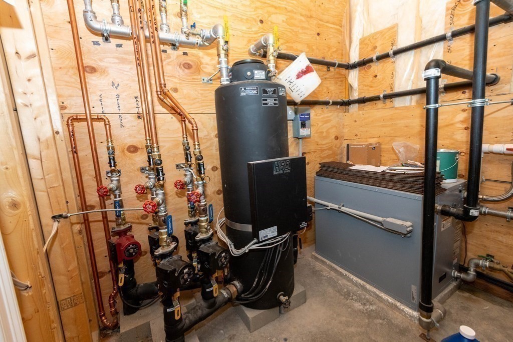 151 Boxford Road Rowley, MA 01969 - Photo 21 of 24