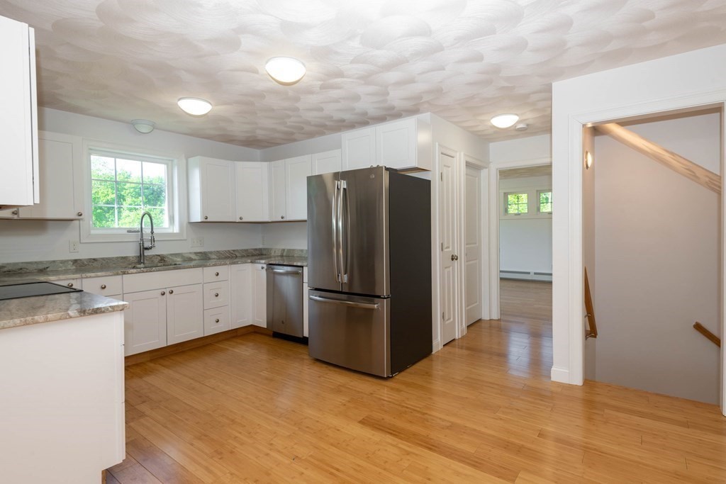 151 Boxford Road Rowley, MA 01969 - Photo 6 of 24