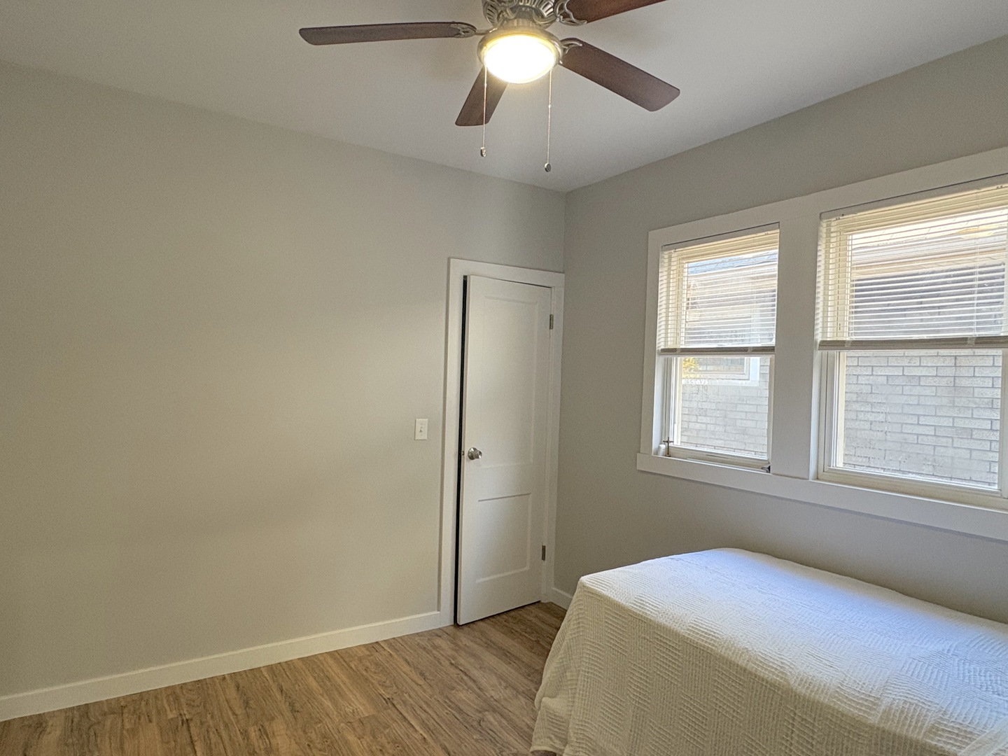 70 East 100th Place Chicago, IL 60628 - Photo 9 of 20