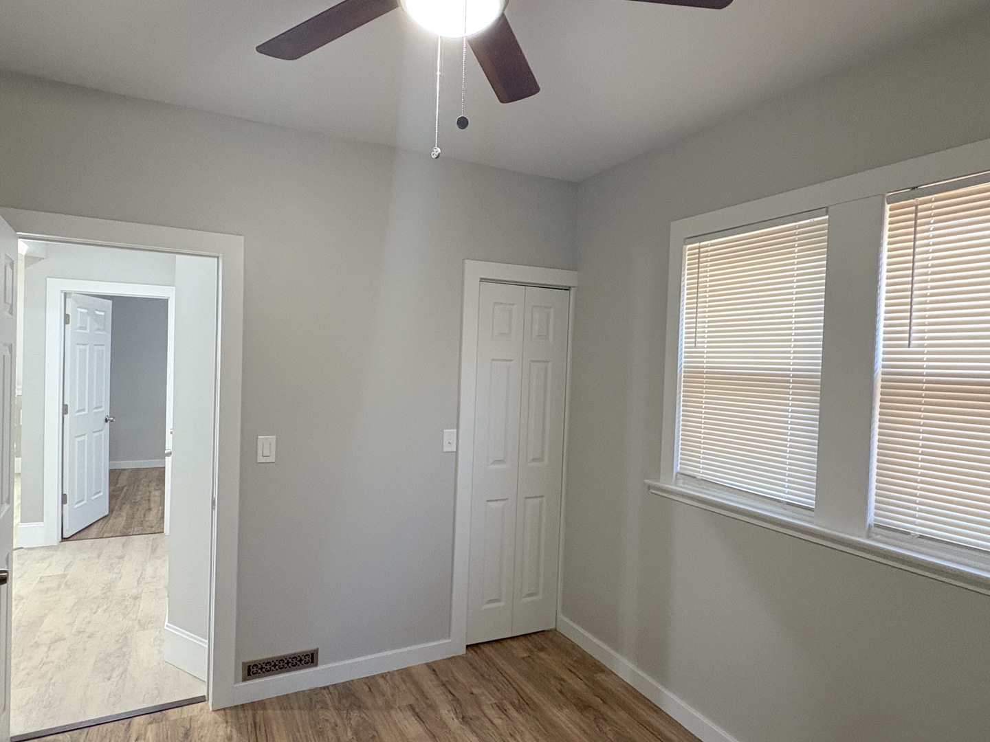 70 East 100th Place Chicago, IL 60628 - Photo 10 of 20