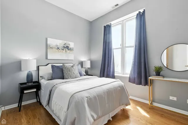 $650,000 | 1708 West Chicago Avenue, Unit 3, Chicago, IL 60622