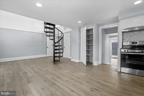 $999,000 | 9 West Bridge Street, New Hope, PA 18938