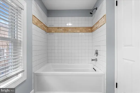 $999,000 | 9 West Bridge Street, New Hope, PA 18938