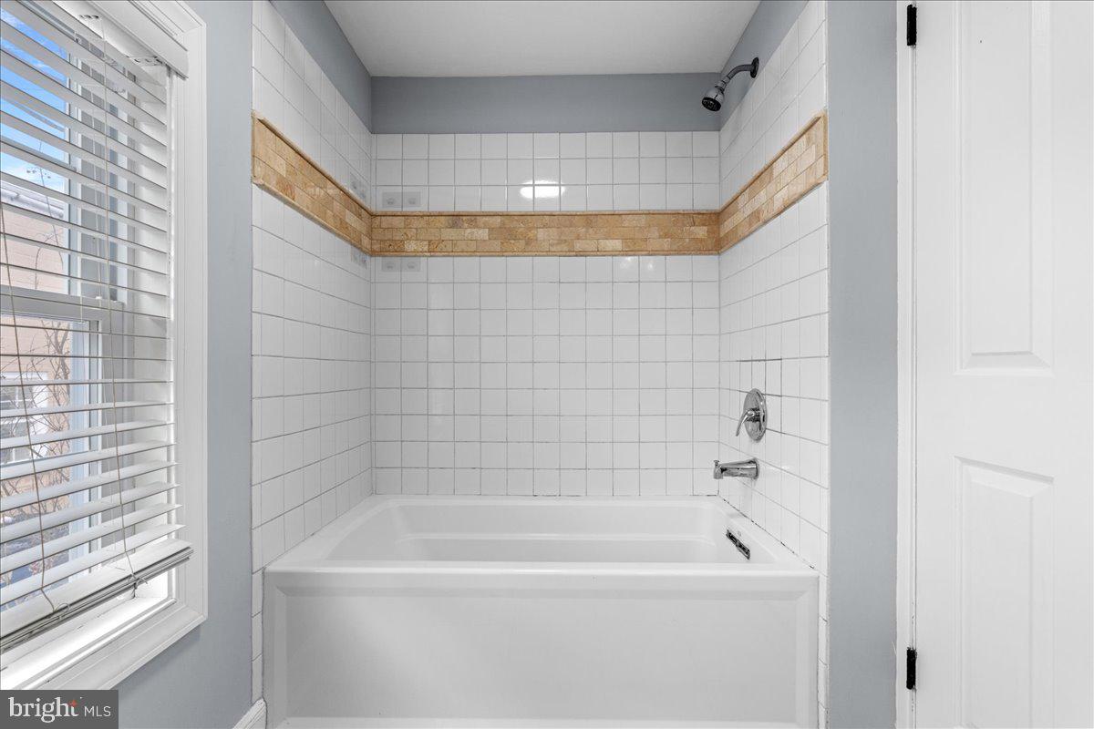 9 West Bridge Street New Hope, PA 18938 - Photo 25 of 31