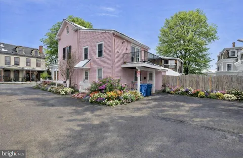 $999,000 | 9 West Bridge Street, New Hope, PA 18938