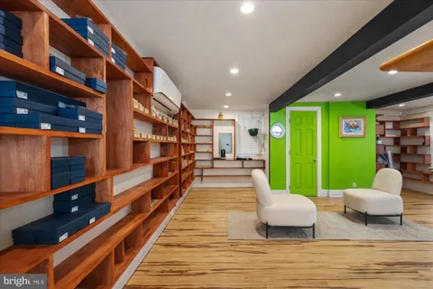 $999,000 | 9 West Bridge Street, New Hope, PA 18938