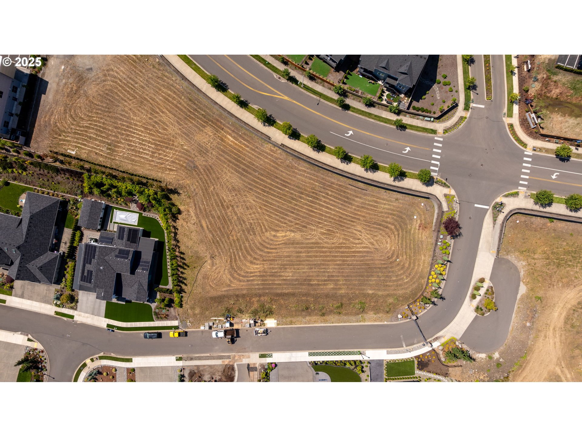3601 Northwest Camas Meadows Drive Camas, WA 98607 - Photo 4 of 20 a picture of a living room