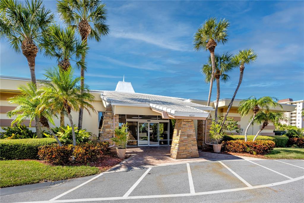 4650 Cove Circle, Unit 409 St. Petersburg, FL 33708 - Photo 27 of 41