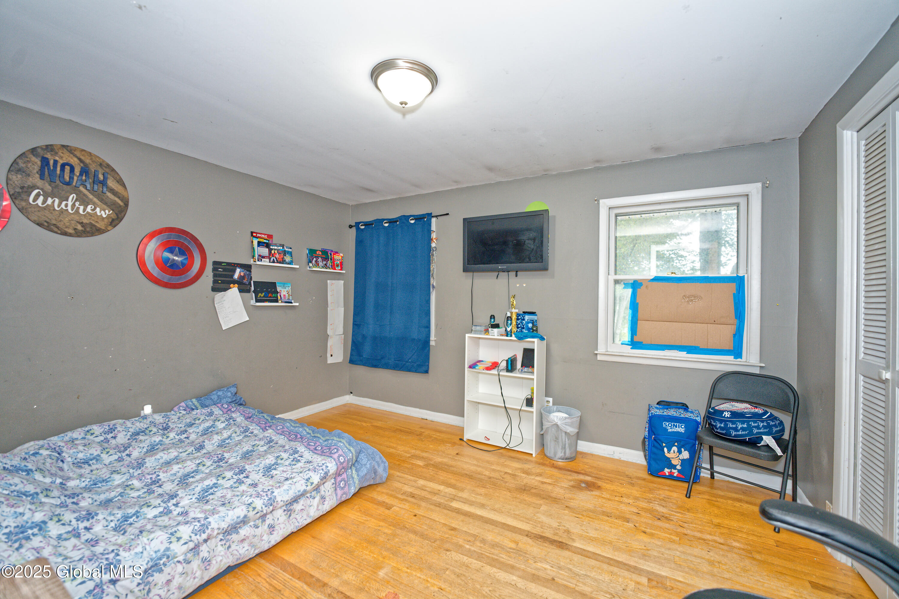 1101 Manas Drive Schenectady, NY 12303 - Photo 16 of 42 6 Bedroom 1