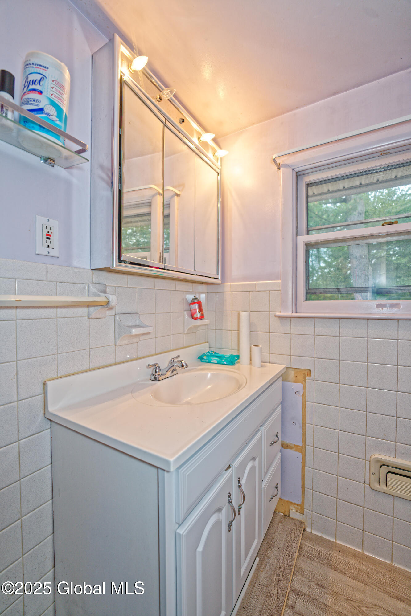 1101 Manas Drive Schenectady, NY 12303 - Photo 24 of 42 7 Master 3