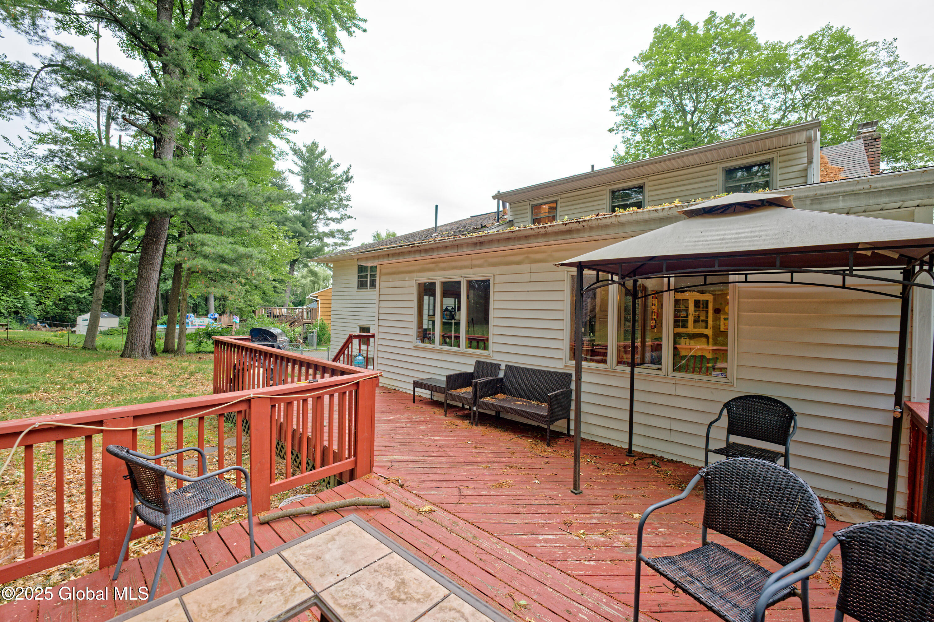 1101 Manas Drive Schenectady, NY 12303 - Photo 37 of 42 Yard 5