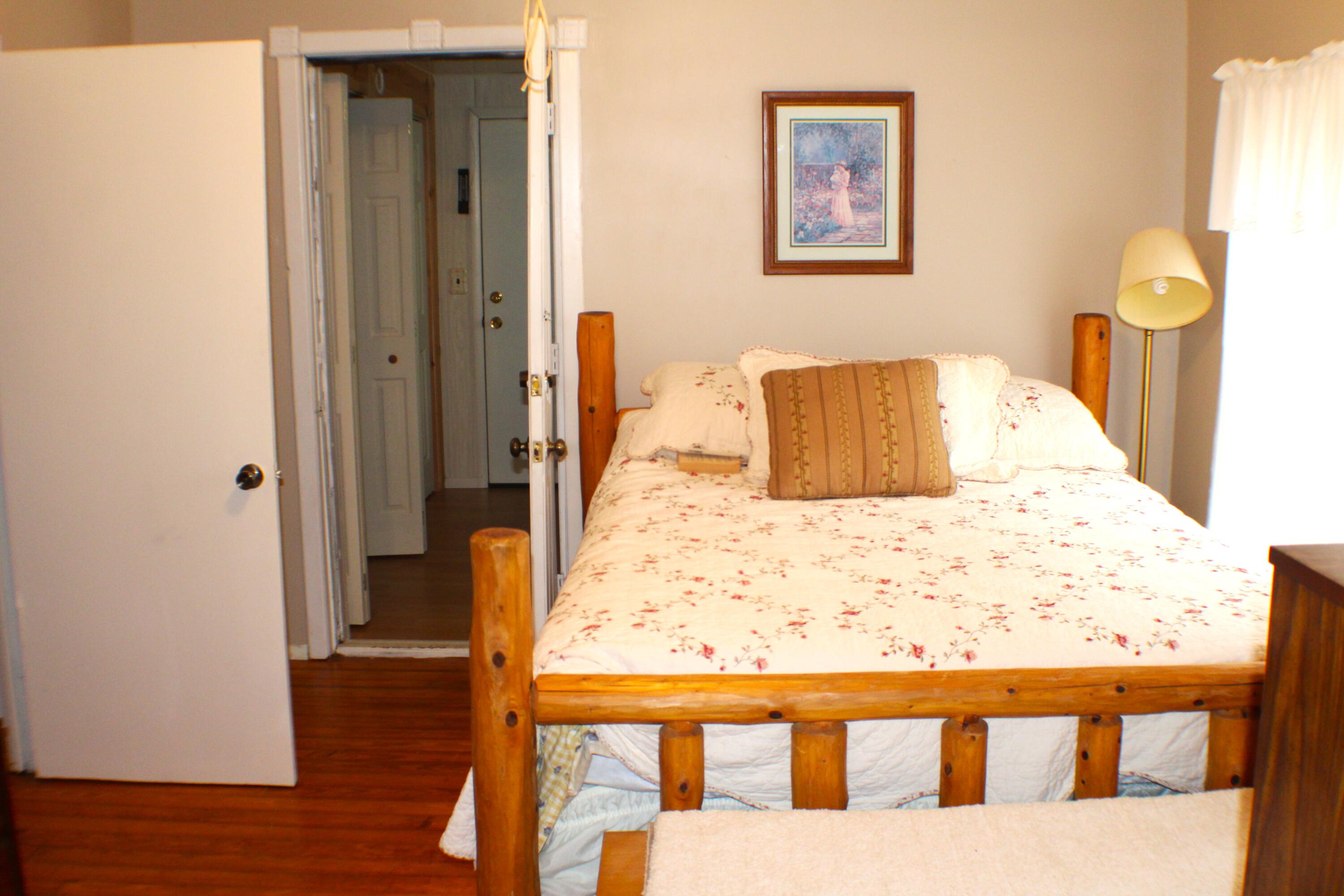 11963 Edray Road Cass, WV 24927 - Photo 23 of 29 Gallery Image 23