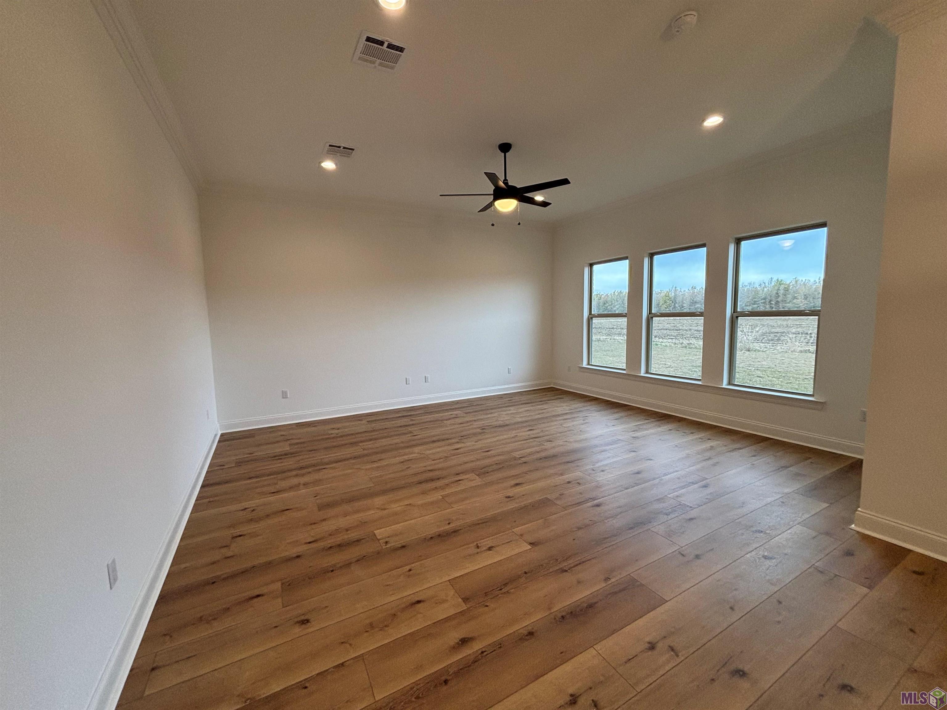 115 Spring Grove Loop Thibodaux, LA 70301 - Photo 3 of 9 Gallery Image 3