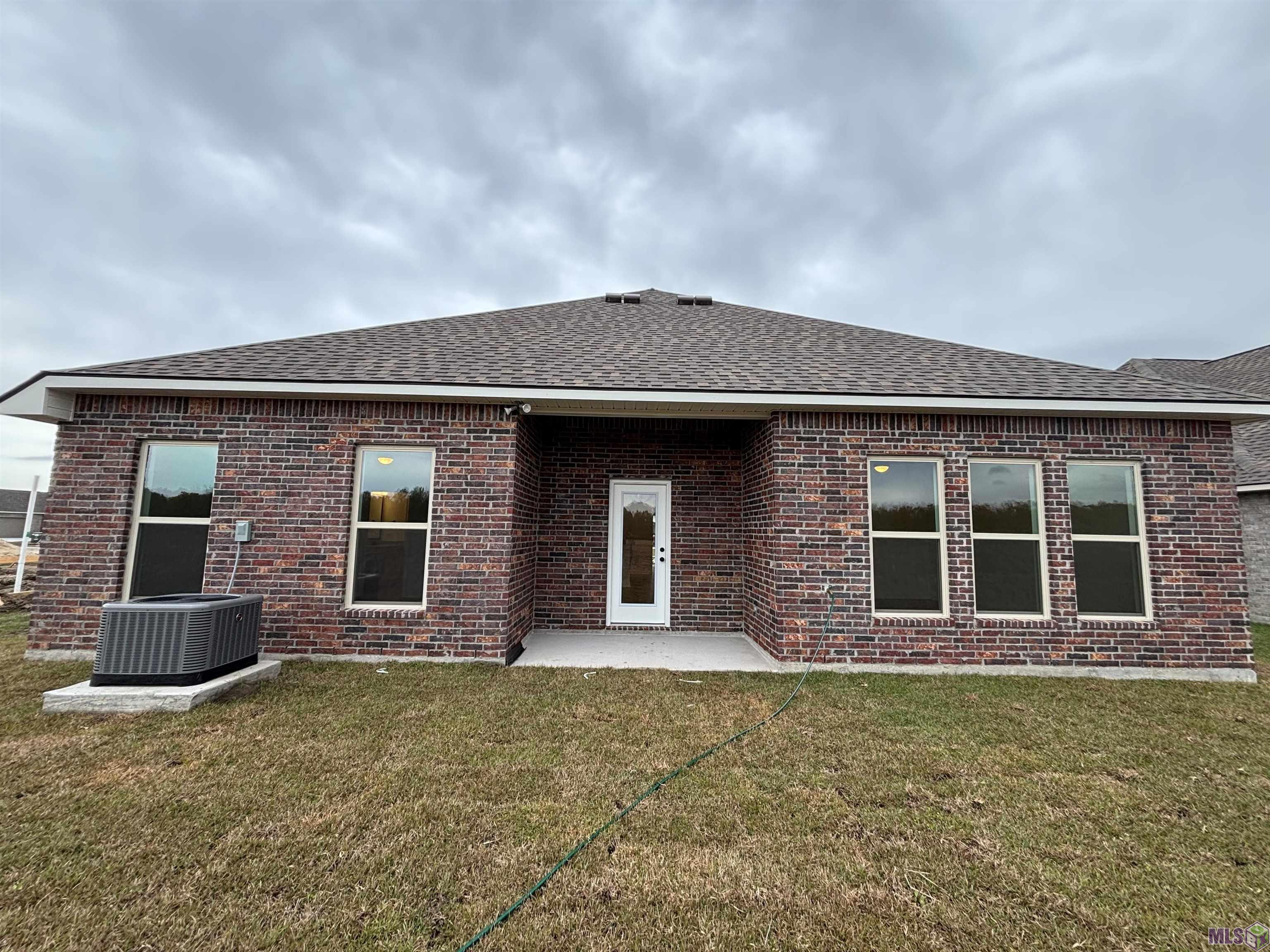 115 Spring Grove Loop Thibodaux, LA 70301 - Photo 8 of 9 Gallery Image 8