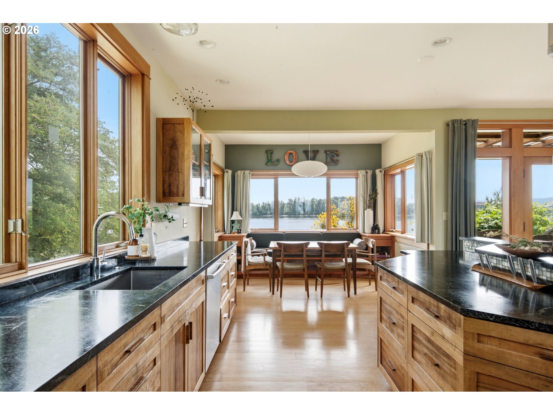 16200 Northwest Gillihan Road Portland, OR 97231 - Photo 19 of 48