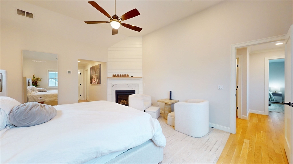 7 Starling Street Boston, MA 02132 - Photo 12 of 23