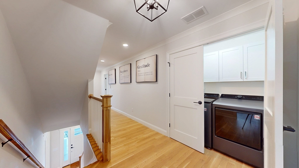 7 Starling Street Boston, MA 02132 - Photo 9 of 23