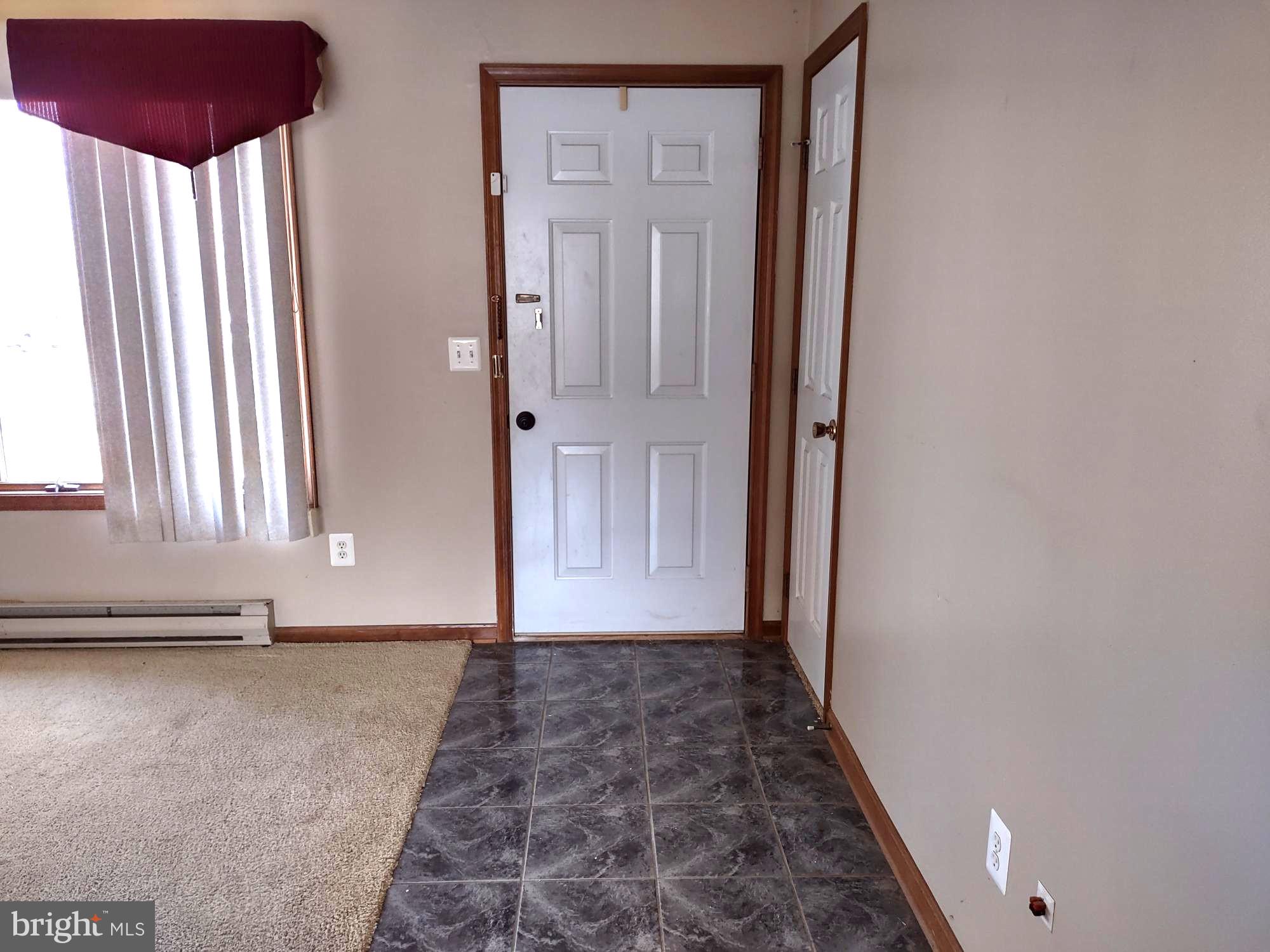 66 Ayers Drive Rising Sun, MD 21911 - Photo 5 of 48 Foyer