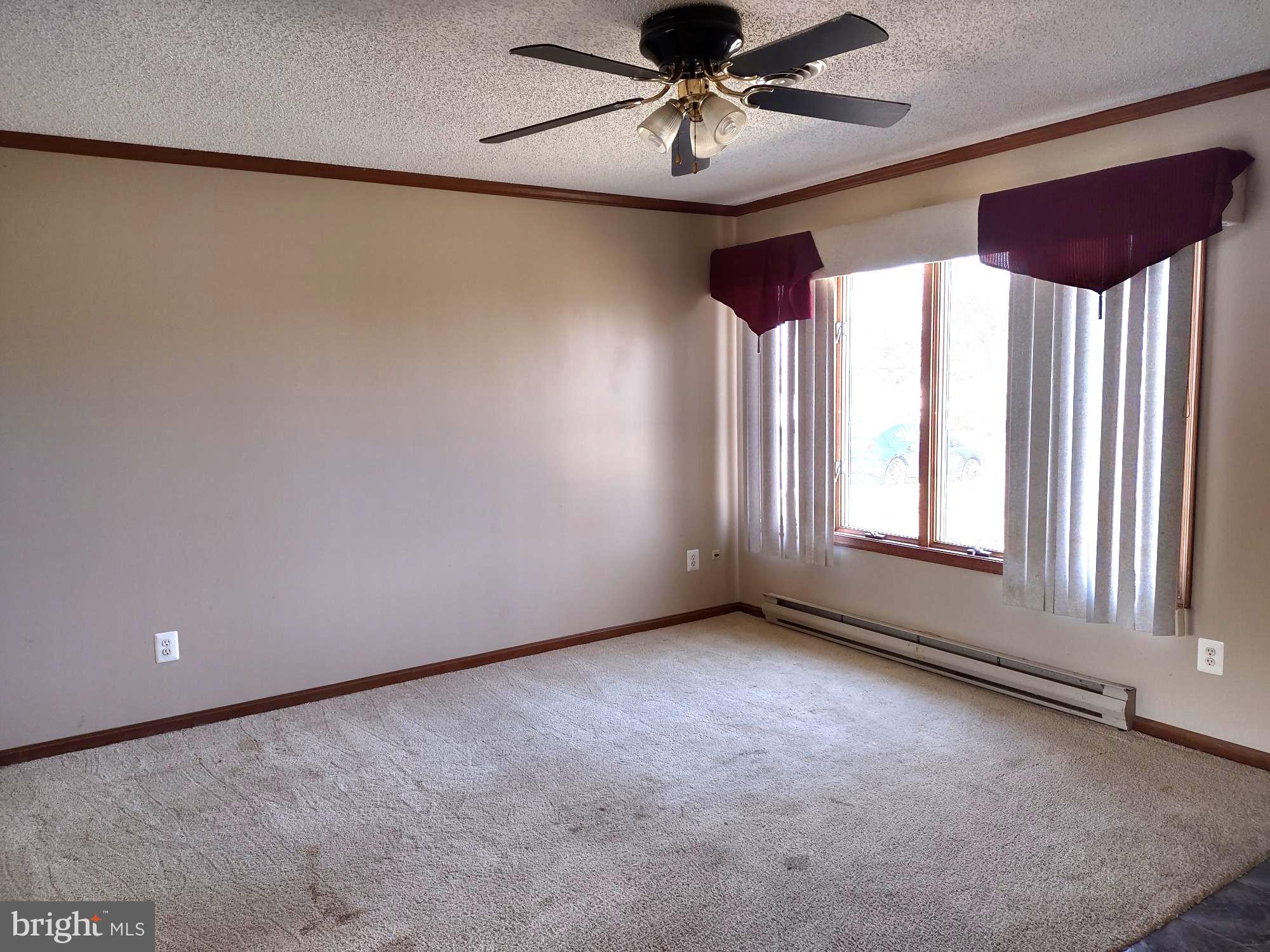 66 Ayers Drive Rising Sun, MD 21911 - Photo 7 of 48 Living Room